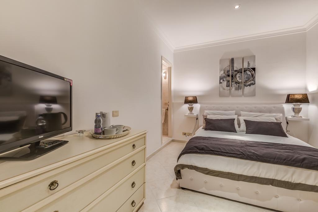 Veneto Excelsior Suite Řím Pokoj fotografie